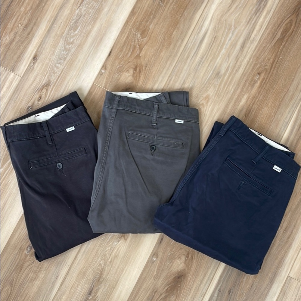 Levis Black, Gray and Navy Chinos Lot (Bundle of 3)